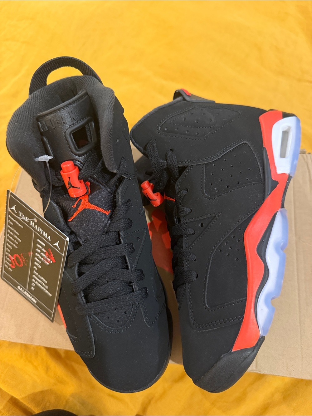 Air Jordan 6 Retro Kids High-Top Sneakers, 5y